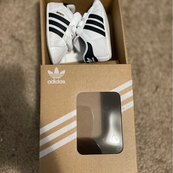 Baby Adidas Originals Superstar Crib - Picture 4 of 5